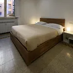 Sora Rosa * Roma